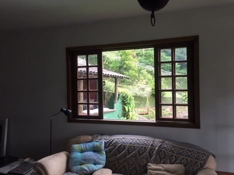 Foto 17 do(a) Casa em Condomínio de 4 quartos à venda em Nogueira, Petrópolis