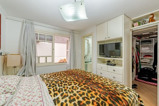 Foto 28 do(a) Casa em Condomínio de 3 quartos à venda em Vila Conceição, Porto Alegre