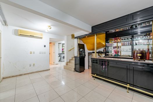 Foto 15 do(a) Casa em Condomínio de 3 quartos à venda em Vila Conceição, Porto Alegre
