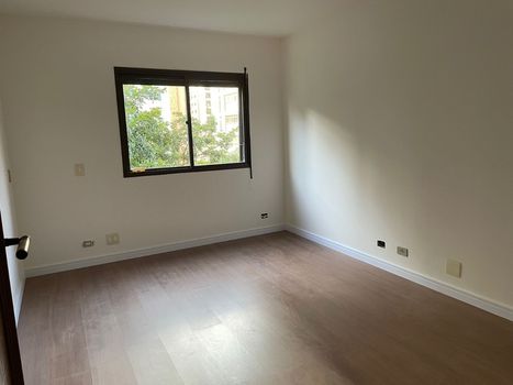 Foto 8 do(a) Apartamento de 3 quartos à venda em Vila Uberabinha, São Paulo