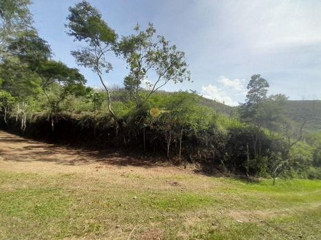 Foto 9 do(a) Terreno false à venda em Cruzeiro, Teresópolis