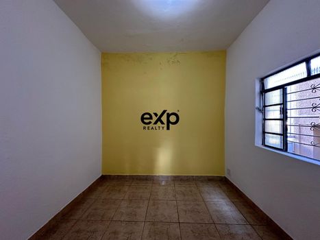 Foto 5 do(a) Casa de 2 quartos para alugar em Vila Expedicionários Cruzeirenses, Cruzeiro