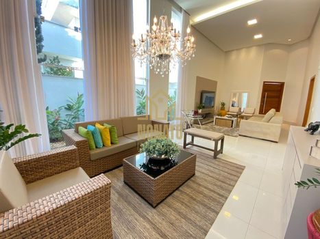 Foto 43 do(a) Casa em Condomínio de 4 quartos à venda em Jardins Lisboa, Goiânia