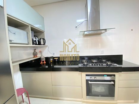 Foto 32 do(a) Casa em Condomínio de 4 quartos à venda em Jardins Lisboa, Goiânia
