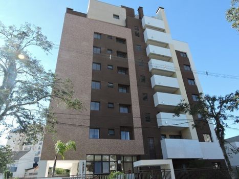 Foto 2 do(a) Cobertura de 3 quartos à venda em Cristo Rei, Curitiba