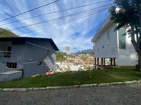 Foto 1 do(a) Terreno false à venda em Tijuca, Teresópolis