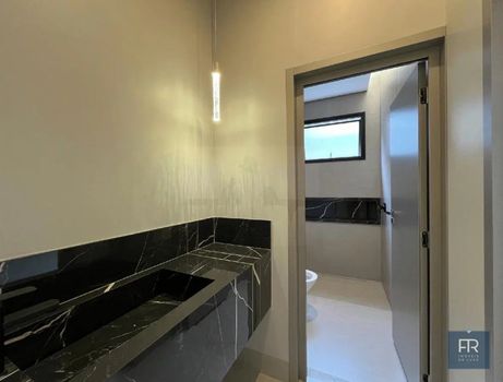 Foto 23 do(a) Casa em Condomínio de 3 quartos à venda em Aclimação, Uberlândia