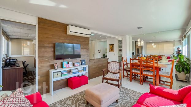 Foto 8 do(a) Apartamento de 2 quartos à venda em Petrópolis, Porto Alegre