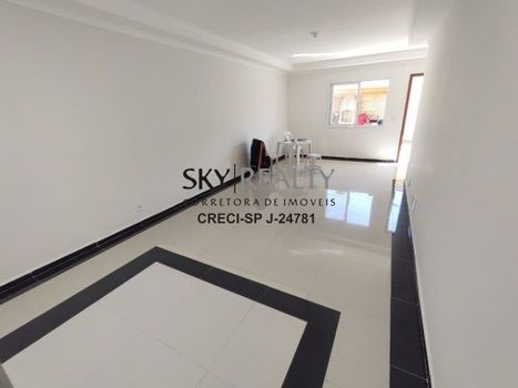 Foto 2 do(a) Casa de 3 quartos à venda em Jardim Sabará, São Paulo