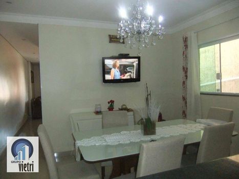 Foto 5 do(a) Casa de 3 quartos à venda em Ayrosa, Osasco
