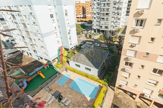 Foto 8 do(a) Apartamento de 3 quartos à venda em Boa Vista, Porto Alegre