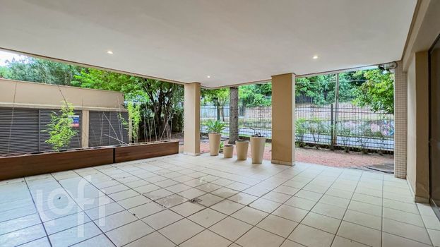 Foto 32 do(a) Apartamento de 2 quartos à venda em Rio Branco, Porto Alegre