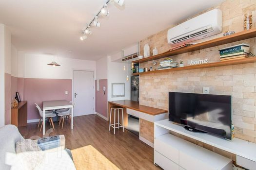 Foto 3 do(a) Apartamento de 2 quartos à venda em São João, Porto Alegre