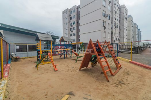 Foto 4 do(a) Apartamento de 2 quartos à venda em Humaitá, Porto Alegre
