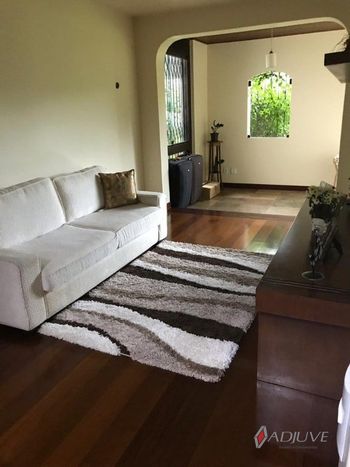 Foto 8 do(a) Casa de 5 quartos para alugar em Samambaia, Petrópolis