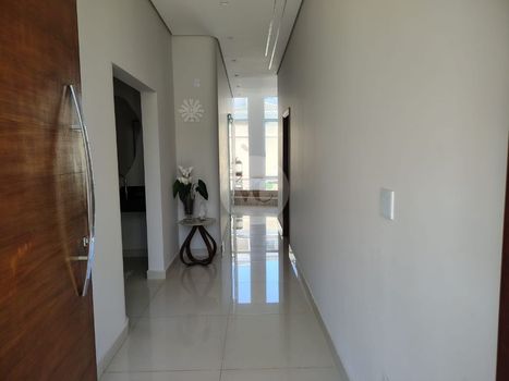 Foto 2 do(a) Casa em Condomínio de 3 quartos à venda em Jardim Jockey Clube, São Carlos
