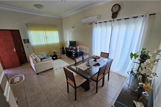 Foto 5 do(a) Casa de 3 quartos à venda em Residencial Real Parque, Lins