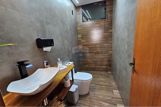 Foto 14 do(a) Casa de 3 quartos à venda em Residencial Real Parque, Lins