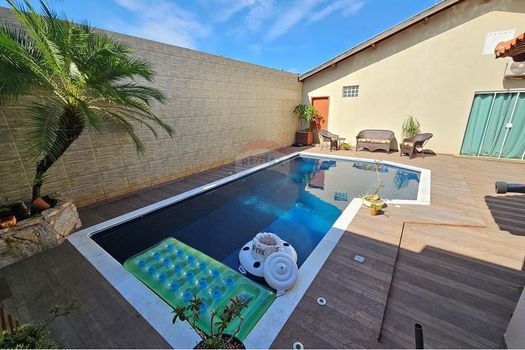 Foto 20 do(a) Casa de 3 quartos à venda em Residencial Real Parque, Lins