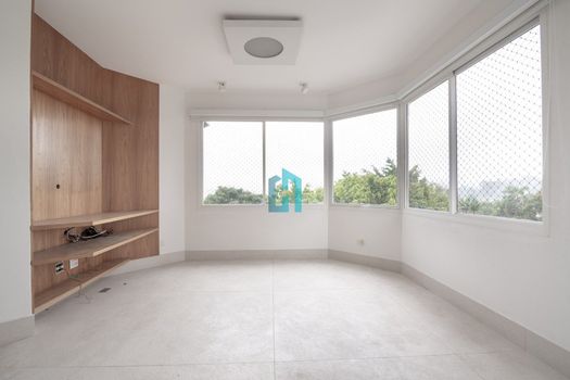 Foto 4 do(a) Apartamento de 4 quartos à venda em Vila Nova Conceição, São Paulo