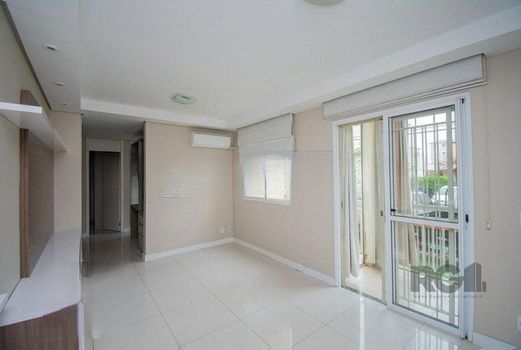 Foto 2 do(a) Flat de 3 quartos à venda em Humaitá, Porto Alegre