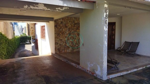 Foto 2 do(a) Casa de 4 quartos à venda em Quebec, Londrina