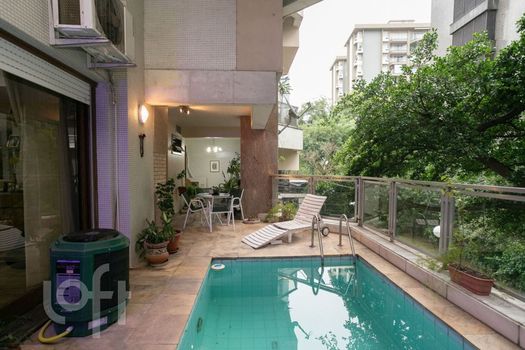 Foto 3 do(a) Apartamento de 3 quartos à venda em Rio Branco, Porto Alegre