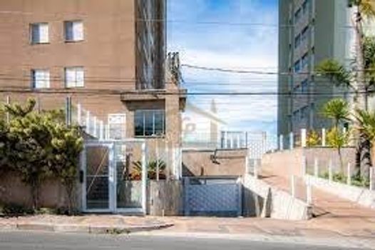 Foto 1 do(a) Apartamento de 3 quartos à venda em Jardim Marilu, Carapicuíba