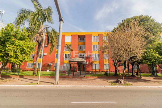 Foto 49 do(a) Apartamento de 3 quartos à venda em Navegantes, Porto Alegre