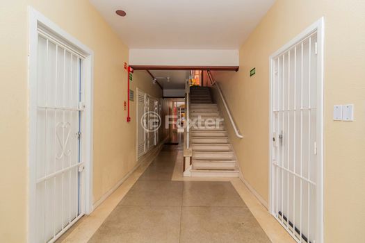 Foto 38 do(a) Apartamento de 3 quartos à venda em Navegantes, Porto Alegre