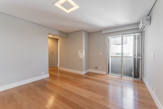 Foto 45 do(a) Apartamento de 5 quartos à venda em Água Verde, Curitiba