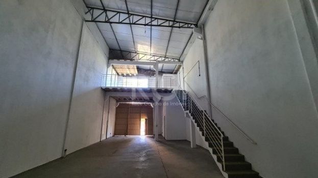Foto 3 do(a) Galpão / Depósito / Armazém / Pavilhão false à venda em São Geraldo, Porto Alegre