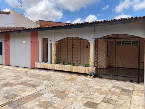 Foto 7 do(a) Casa de 3 quartos à venda em Parque Manibura, Fortaleza