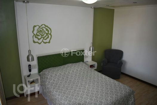 Foto 16 do(a) Casa em Condomínio de 3 quartos à venda em Pedra Redonda, Porto Alegre