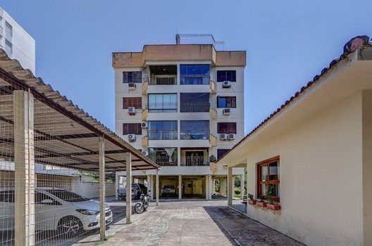 Foto 16 do(a) Flat de 3 quartos à venda em Tristeza, Porto Alegre