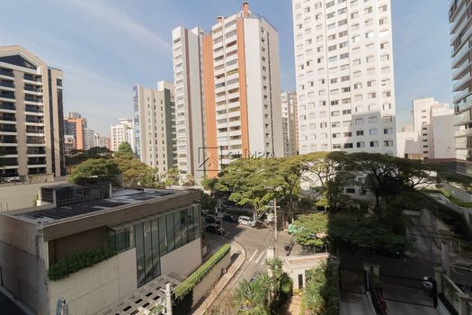 Foto 18 do(a) Apartamento de 3 quartos à venda em Vila Nova Conceição, São Paulo