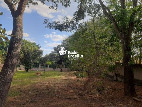 Foto 3 do(a) Terreno false à venda em Setor de Mansões do Lago Norte, Brasília