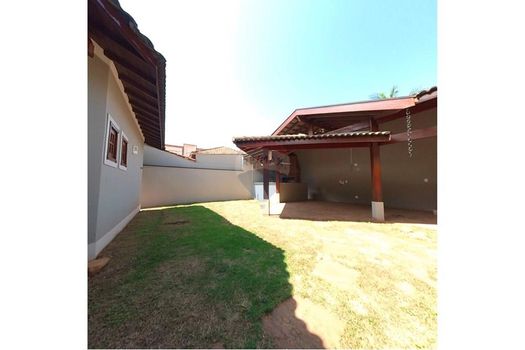 Foto 43 do(a) Casa de 4 quartos à venda em Centro, Araras