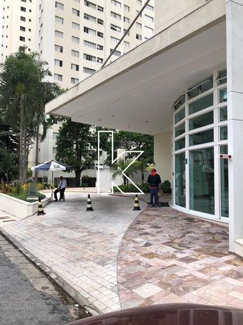 Foto 22 do(a) Apartamento de 1 quartos à venda em Vila Nova Conceição, São Paulo