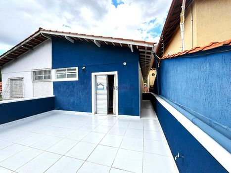 Foto 13 do(a) Casa de 3 quartos à venda em Jardim Petrópolis, São Paulo