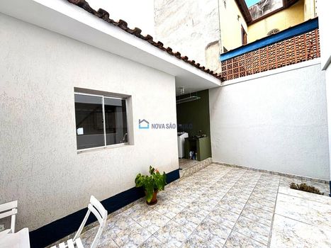 Foto 23 do(a) Casa de 3 quartos à venda em Jardim Petrópolis, São Paulo