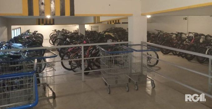 Foto 41 do(a) Flat de 3 quartos à venda em Menino Deus, Porto Alegre