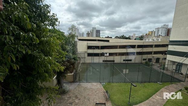 Foto 33 do(a) Flat de 3 quartos à venda em Menino Deus, Porto Alegre