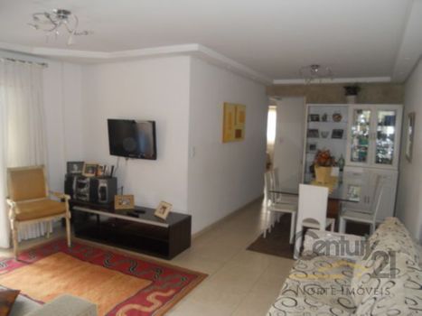 Foto 1 do(a) Apartamento de 3 quartos à venda em Vila Paiva, São Paulo
