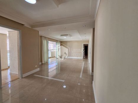 Foto 3 do(a) Apartamento de 4 quartos à venda em Vila Suzana, São Paulo