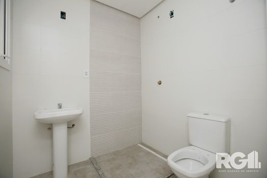 Foto 28 do(a) Casa em Condomínio de 3 quartos à venda em Vila Conceição, Porto Alegre