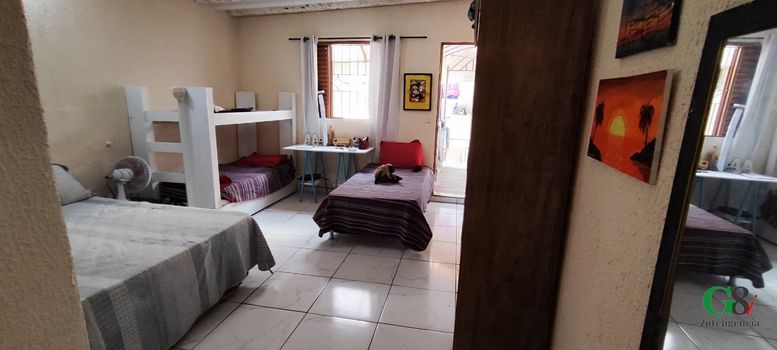Foto 8 do(a) Casa de 4 quartos à venda em Parque Maria Luiza, São Paulo