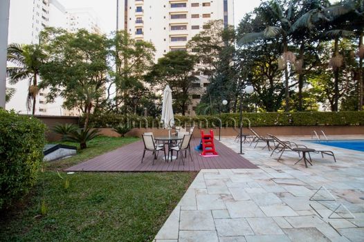 Foto 26 do(a) Apartamento de 4 quartos à venda em Indianópolis, São Paulo