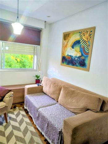 Foto 4 do(a) Apartamento de 2 quartos à venda em Teresópolis, Porto Alegre