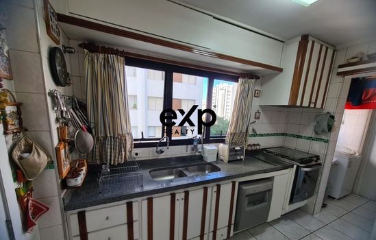 Foto 9 do(a) Apartamento de 3 quartos à venda em Indianópolis, São Paulo